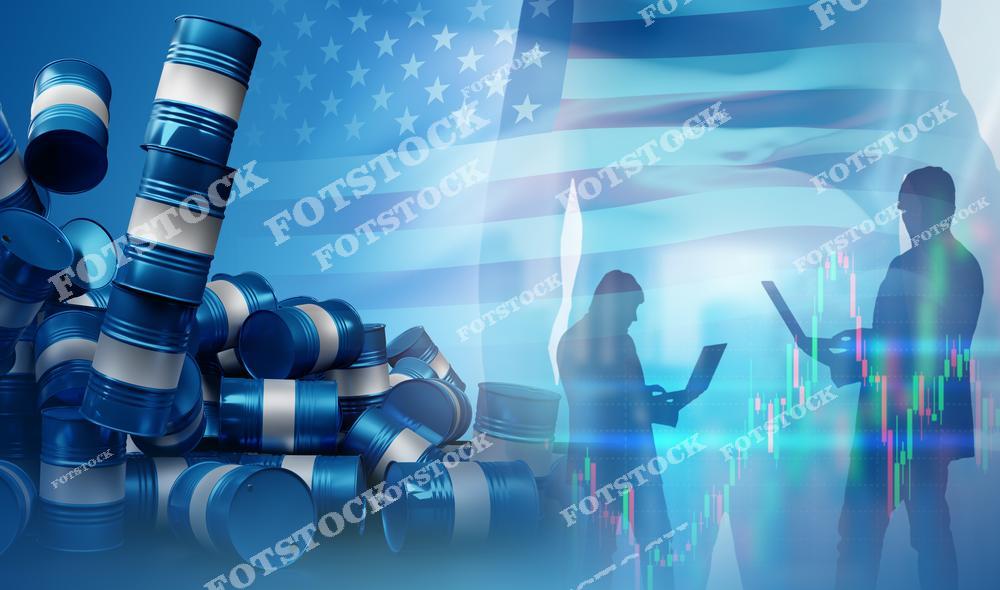 На изображении показаны нефтяные бочки на фоне флага США, а также силуэты людей с ноутбуками и графики. Иллюстрация символизирует влияние США на мировой энергетический рынок, торговлю нефтью и экономические связи, связанные с сырьевыми товарами.