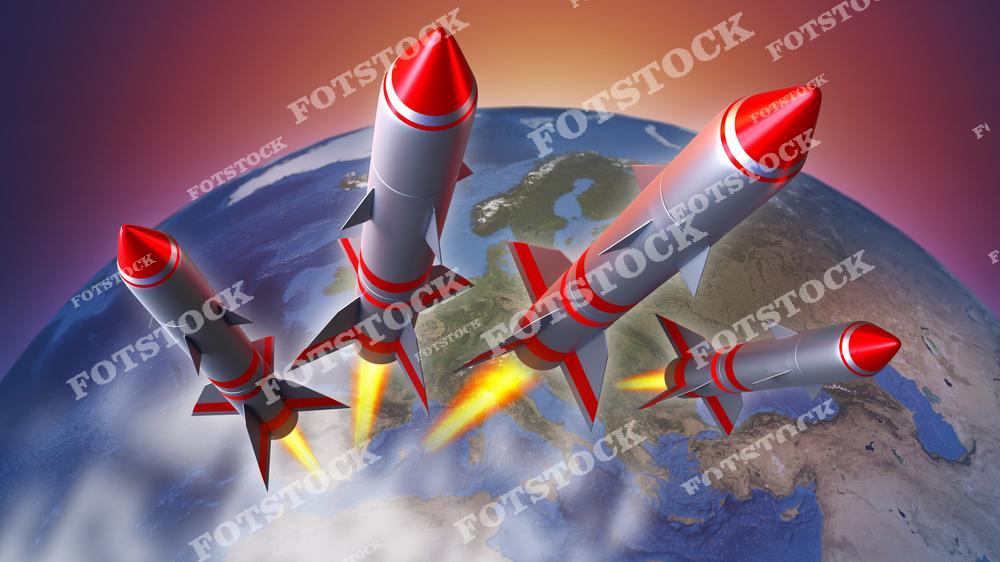 Четыре баллистические ракеты взлетают с поверхности планеты Земля на фоне космоса. Сцена символизирует ядерную угрозу и глобальные конфликты, связанные с применением оружия массового поражения. Взлет ракет подчеркивает мощь современных технологий и их опасность.